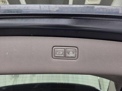 2020 Genesis GV80 thumbnail 31