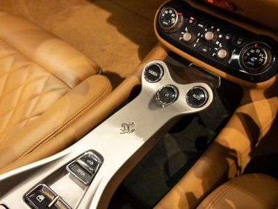 FERRARI CALIFORNIA - 7