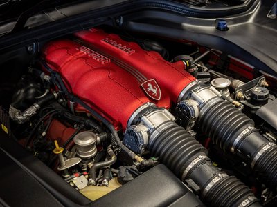 FERRARI CALIFORNIA - 5