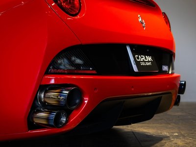 FERRARI CALIFORNIA - 8