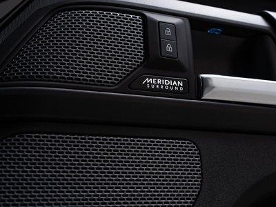 LAND ROVER DEFENDER - 5