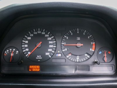 1989 BMW M5 缩略图 13