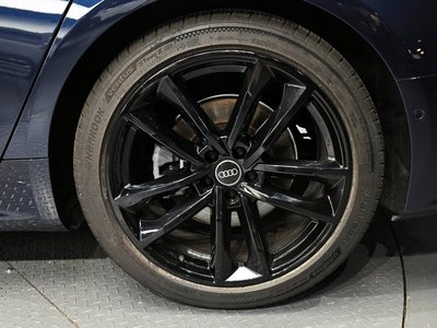 AUDI A7 - 8
