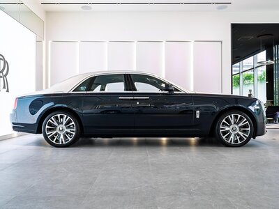 ROLLS ROYCE GHOST 2018 thumbnail 6
