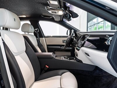 ROLLS ROYCE GHOST 2018 thumbnail 23