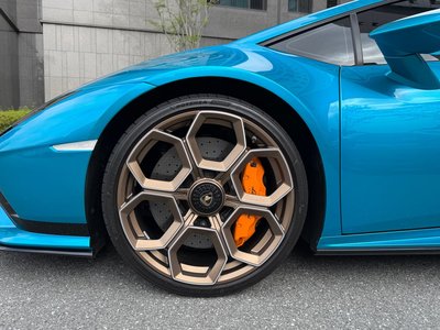 2024 Lamborghini HURACAN photo 6