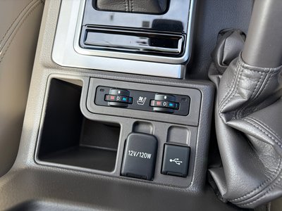 TOYOTA LAND CRUISER PRADO - 8