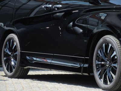 TOYOTA VELLFIRE - 10