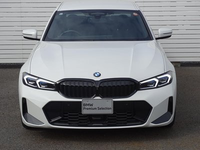BMW 3 SERIES - 3