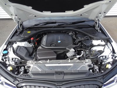 BMW 3 SERIES - 5