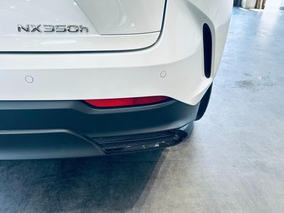 2021 Lexus NX — миниатюра 16