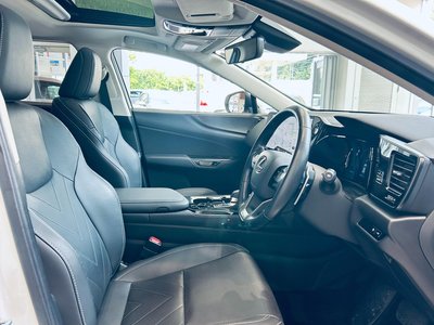 2021 Lexus NX — миниатюра 31
