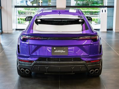 LAMBORGHINI URUS - 7