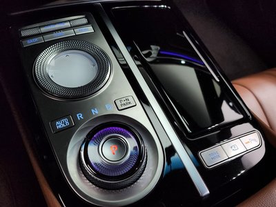 GENESIS G80 (RG3) - 9