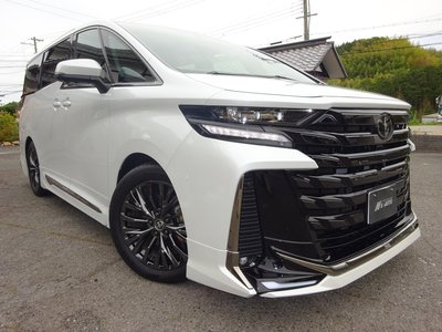 TOYOTA VELLFIRE - 1