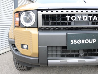 TOYOTA LAND CRUISER 250 - 7