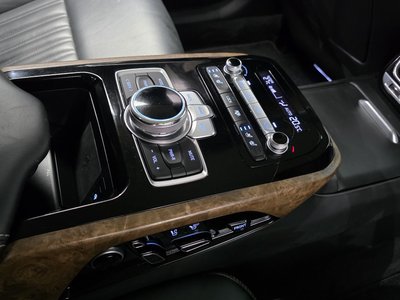 2019 Genesis G90 — миниатюра 24