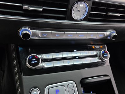 2019 Genesis G90 — миниатюра 23