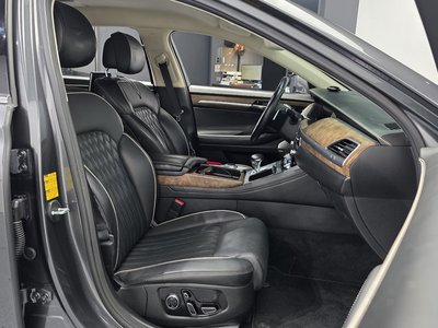 2019 Genesis G90 — миниатюра 17