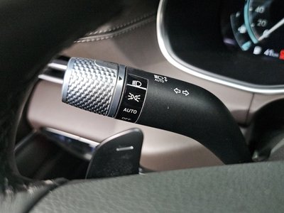 2022 Genesis GV80 — миниатюра 28