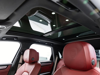 صورة مصغرة 17 لـ 2023 Porsche CAYENNE