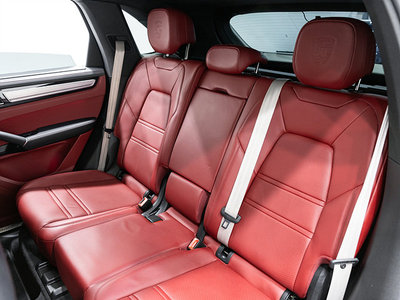 صورة مصغرة 16 لـ 2023 Porsche CAYENNE