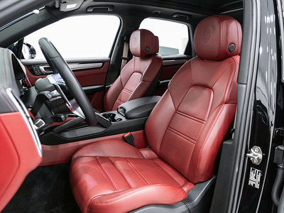 2023 Porsche CAYENNE 照片 10