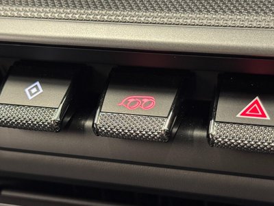 2020 Porsche 911 thumbnail 41