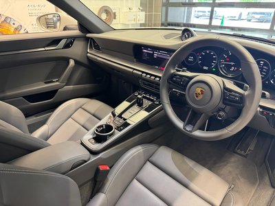 2020 Porsche 911 thumbnail 15
