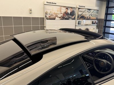 2020 Porsche 911 thumbnail 11