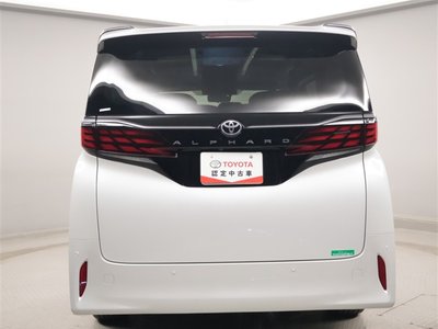 TOYOTA ALPHARD - 4