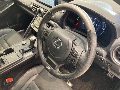 2021 Lexus IS 缩略图 44