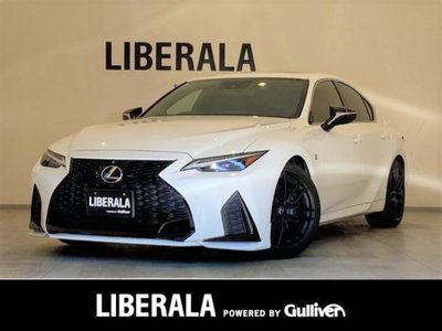 2021 Lexus IS 照片 1