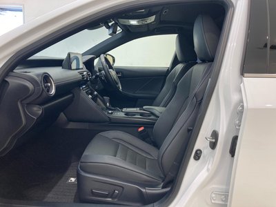 2021 Lexus IS 缩略图 50