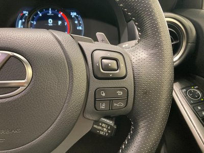 2021 Lexus IS 缩略图 24