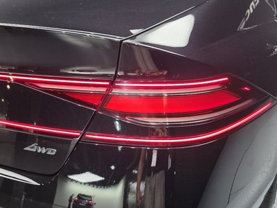 2022 Genesis G90 (RS4) photo 10