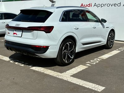 AUDI Q8 E-TRON - 2
