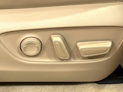 2022 Toyota LAND CRUISER 300 — миниатюра 56