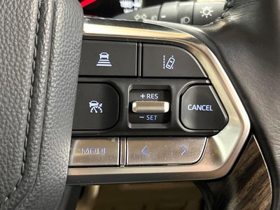 2022 Toyota LAND CRUISER 300 — миниатюра 44