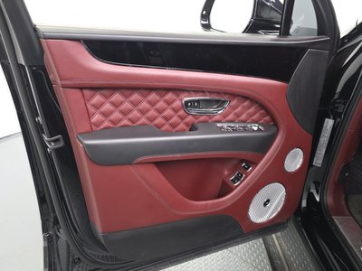 صورة مصغرة 14 لـ 2023 Bentley BENTAYGA