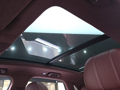 صورة مصغرة 25 لـ 2023 Bentley BENTAYGA