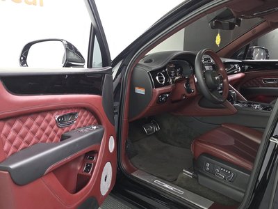 صورة مصغرة 13 لـ 2023 Bentley BENTAYGA