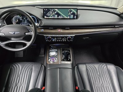 GENESIS G80 (RG3) - 5
