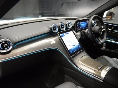 صورة مصغرة 49 لـ 2025 MERCEDES-BENZ C-CLASS