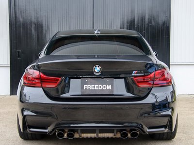 BMW M4 COUPE - 7