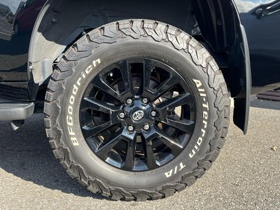 TOYOTA LAND CRUISER PRADO - 8