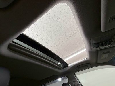 TOYOTA LAND CRUISER PRADO - 8