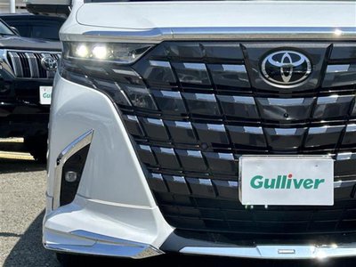 2025 Toyota ALPHARD — фото 10