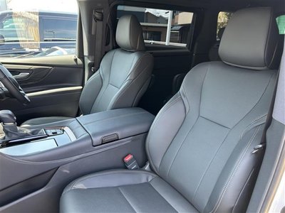 2025 Toyota ALPHARD — миниатюра 18