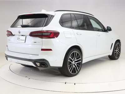 صورة 9 لـ 2023 BMW X5